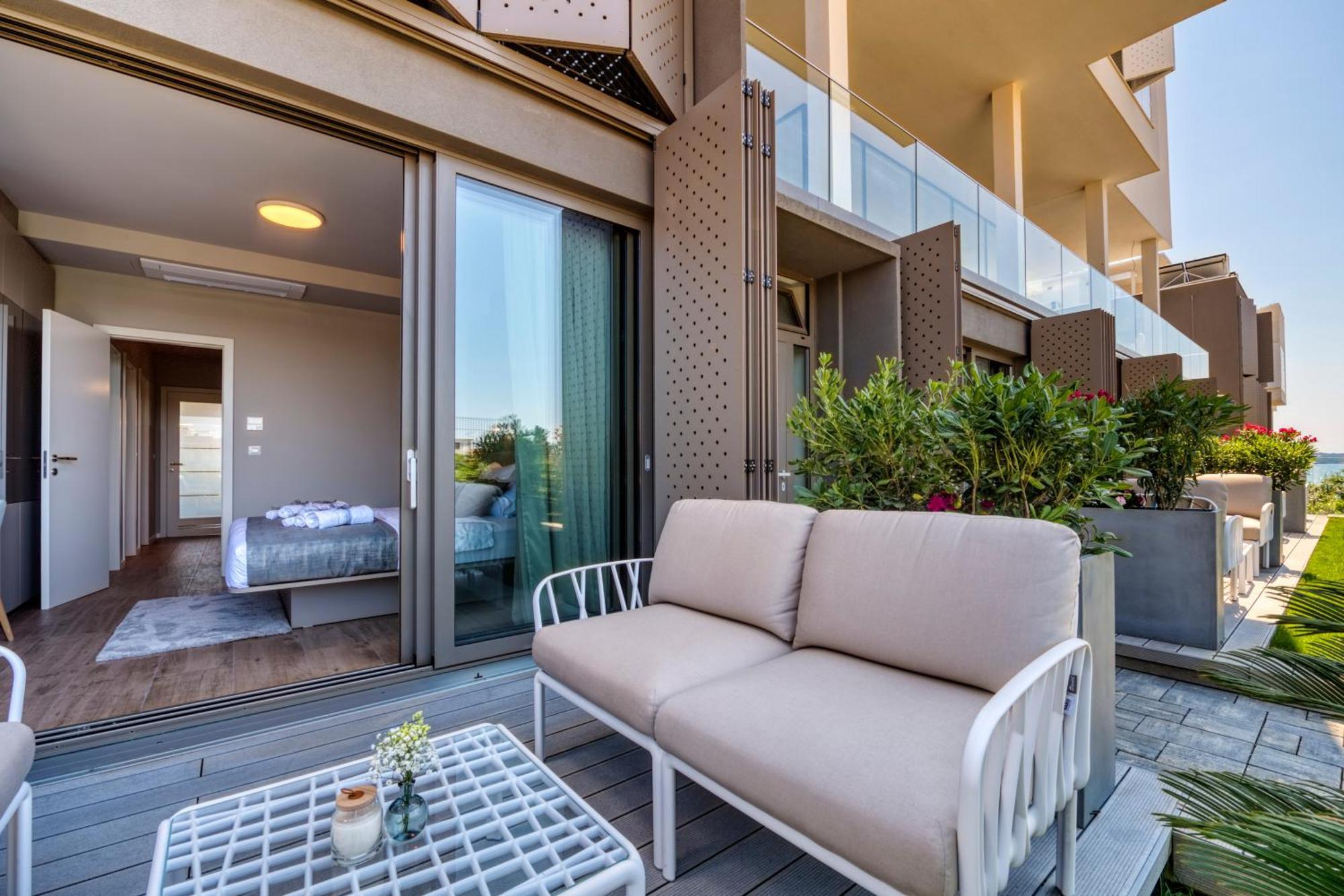 Dedaj Resort - Villa Auri Zadar Ruang foto